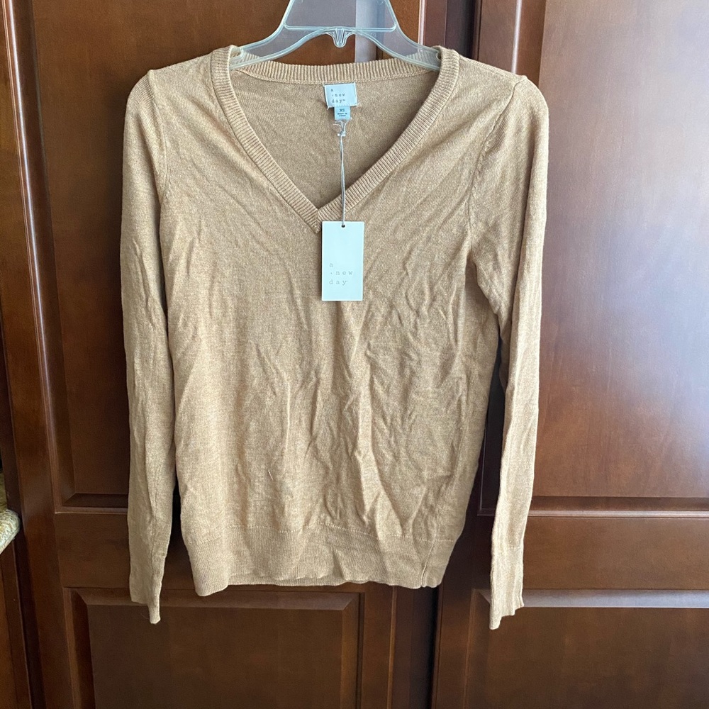 NWT Carmel V-Neck Sweater